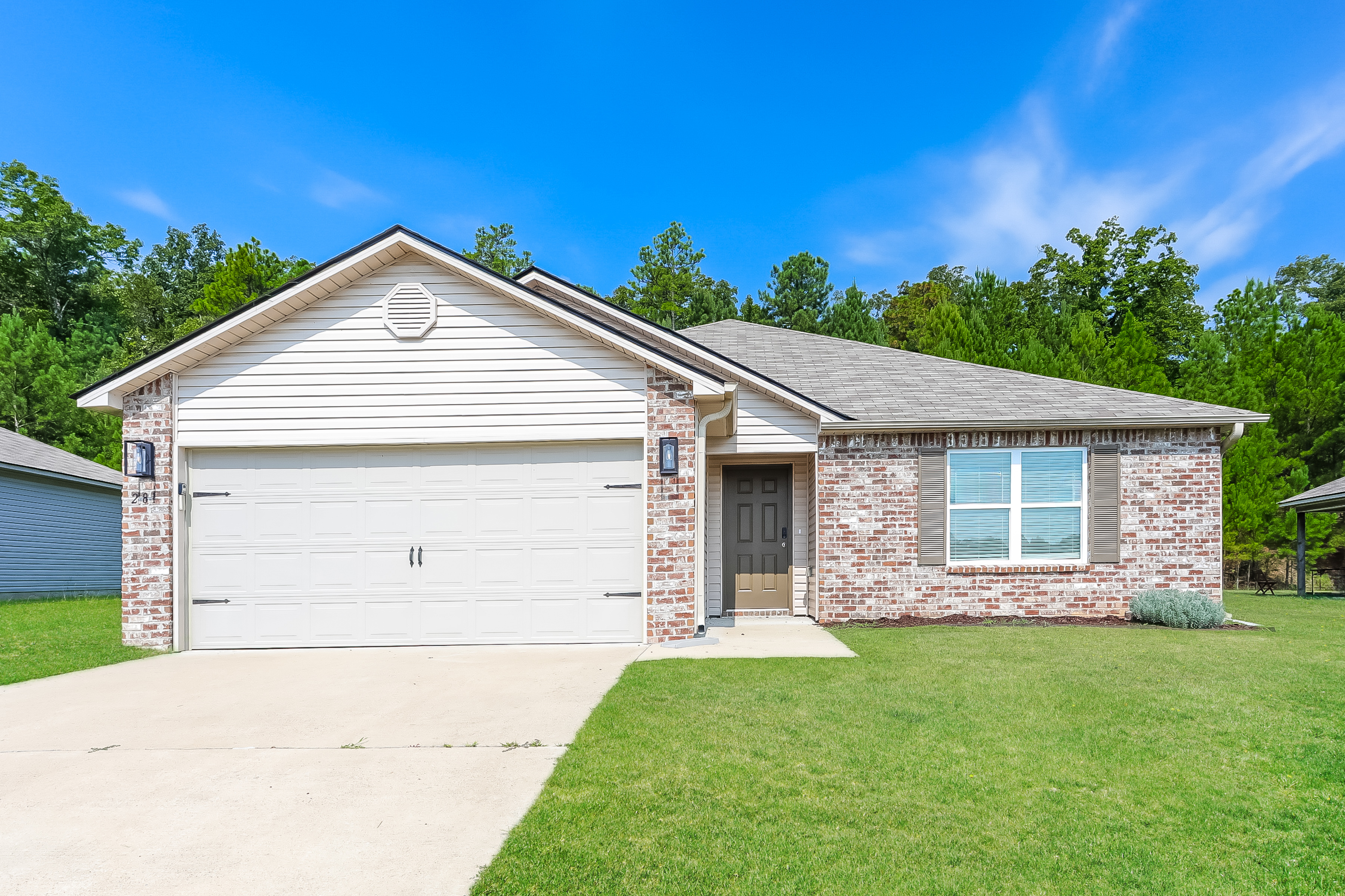 281 HILLCREST DR MONTEVALLO, AL 35115